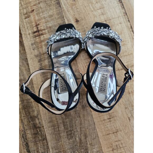 Badgley Mischka Rider Stiletto Heels Women's Size 7 Strappy Black Satin Crystals - Picture 14 of 16